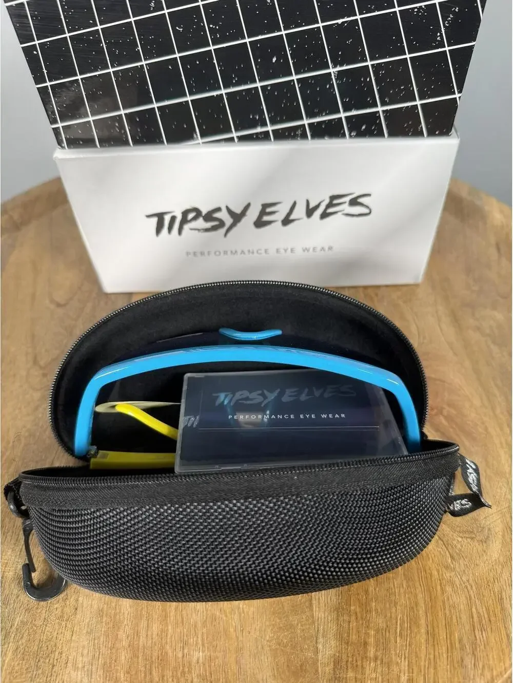 Tipsy Elves Jam Blaster Reflective Performance Sunglasses NWT - Picture 7 of 7